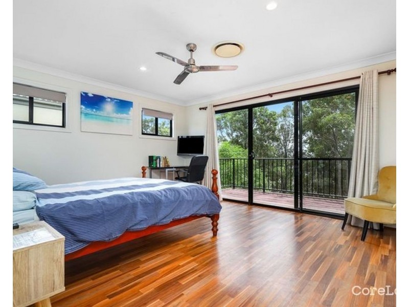 1 Zane Street, Molendinar QLD 4214