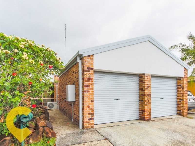 99 River Oak Drive, Helensvale QLD 4212