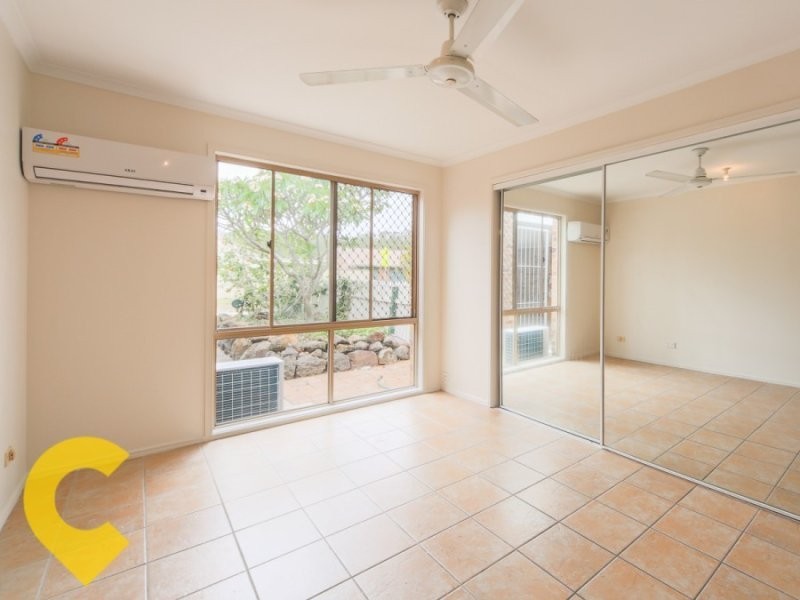 99 River Oak Drive, Helensvale QLD 4212