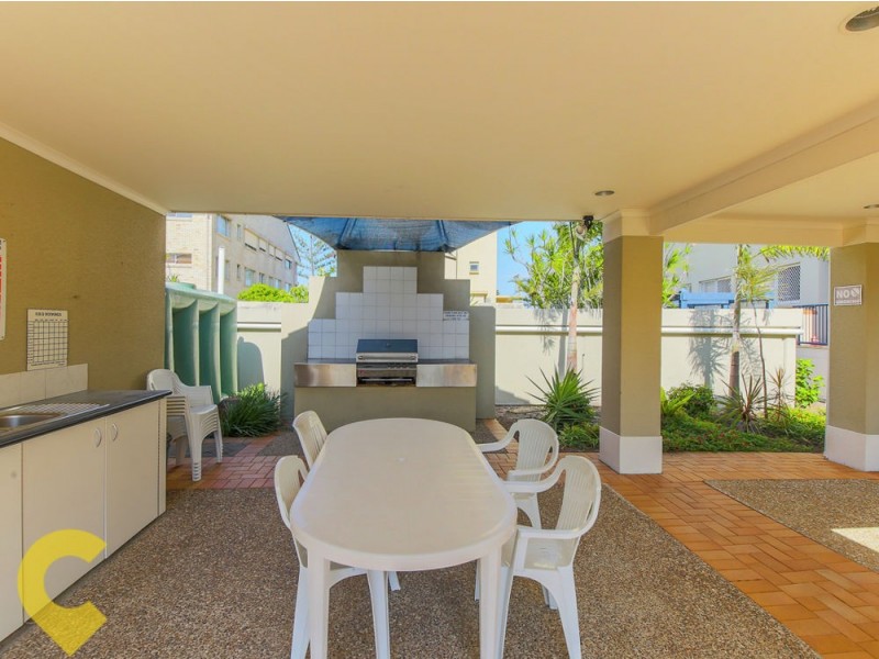 17B/522 Marine Parade, Biggera Waters QLD 4216