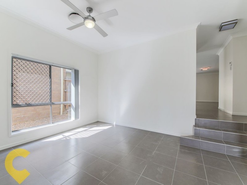 - Oakwood Street, Pimpama QLD 4209