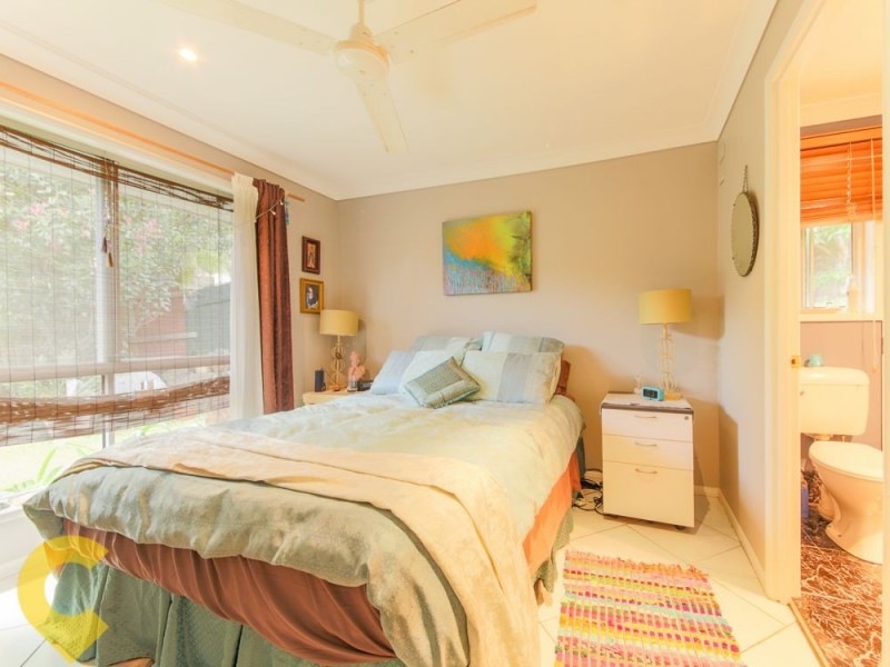 3 Dorchester Court, Oxenford QLD 4210