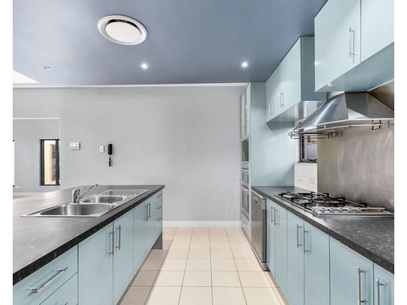 4 Ripple Court, Coomera Waters QLD 4209