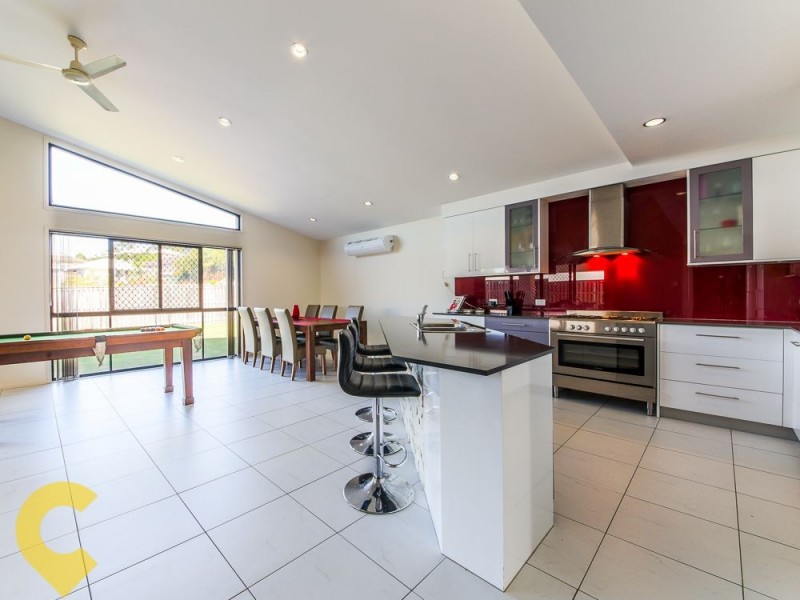 4 Coach Way, Upper Coomera QLD 4209