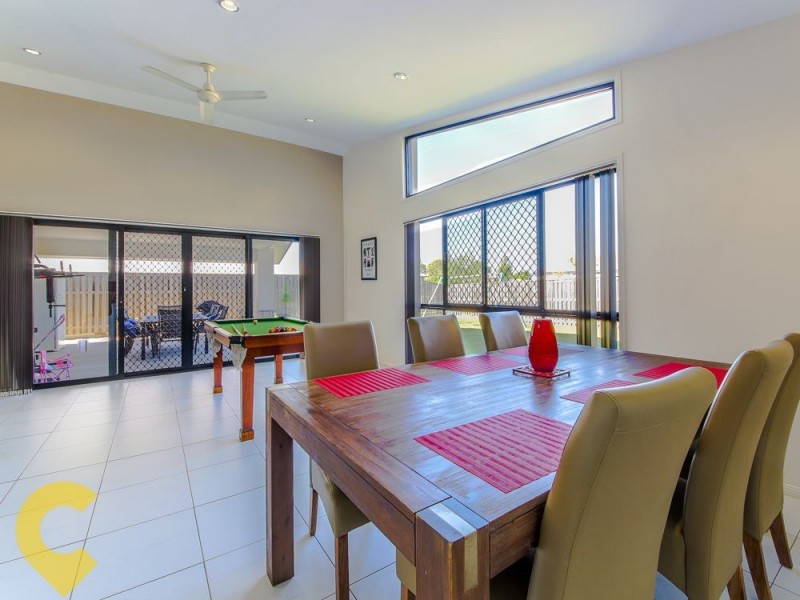 4 Coach Way, Upper Coomera QLD 4209