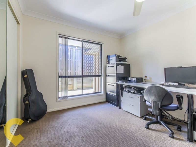 4 Coach Way, Upper Coomera QLD 4209