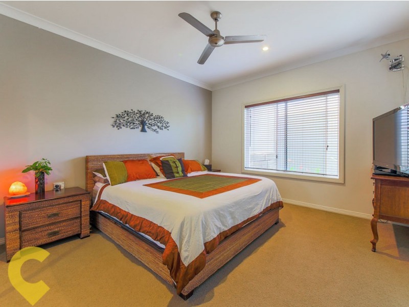 16 Amaray Drive, Upper Coomera QLD 4209