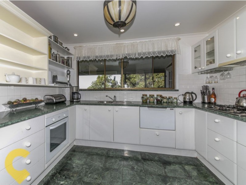9-11 Leona Court, Tamborine Mountain QLD 4272