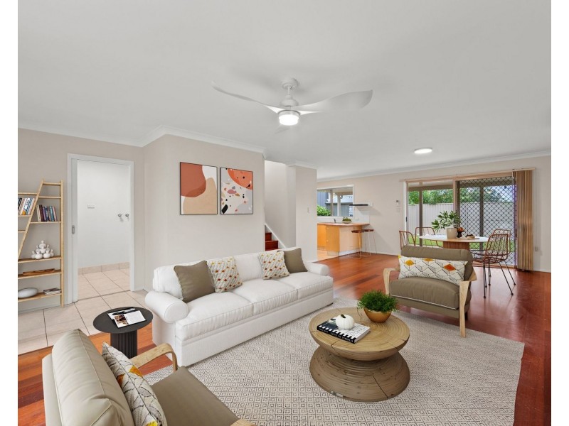 31 Clear River Boulevard, Ashmore QLD 4214