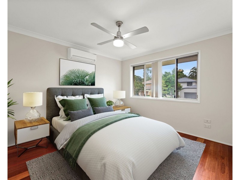 31 Clear River Boulevard, Ashmore QLD 4214