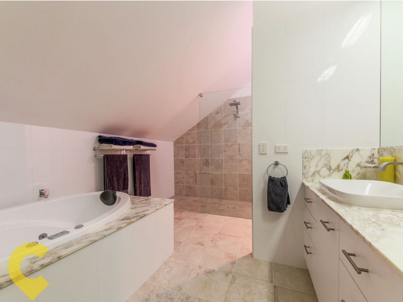 19 Candlebark Circuit, Upper Coomera QLD 4209