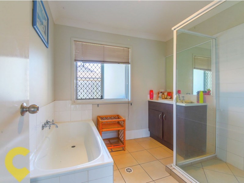 10 Regent Court, Coomera QLD 4209