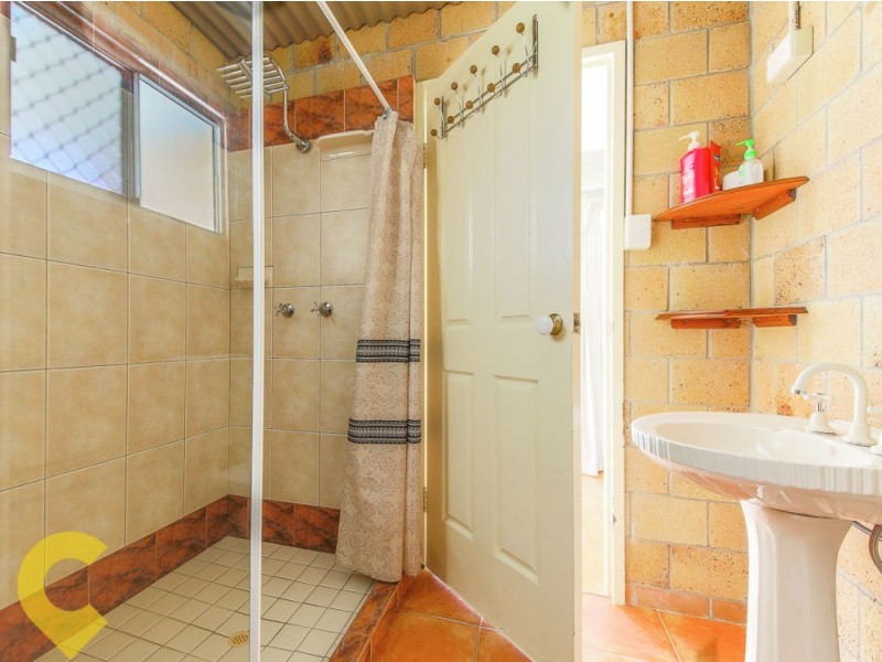 17 Pine Street, Jacobs Well QLD 4208