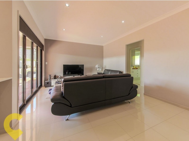 18 Wolseley Way, Upper Coomera QLD 4209