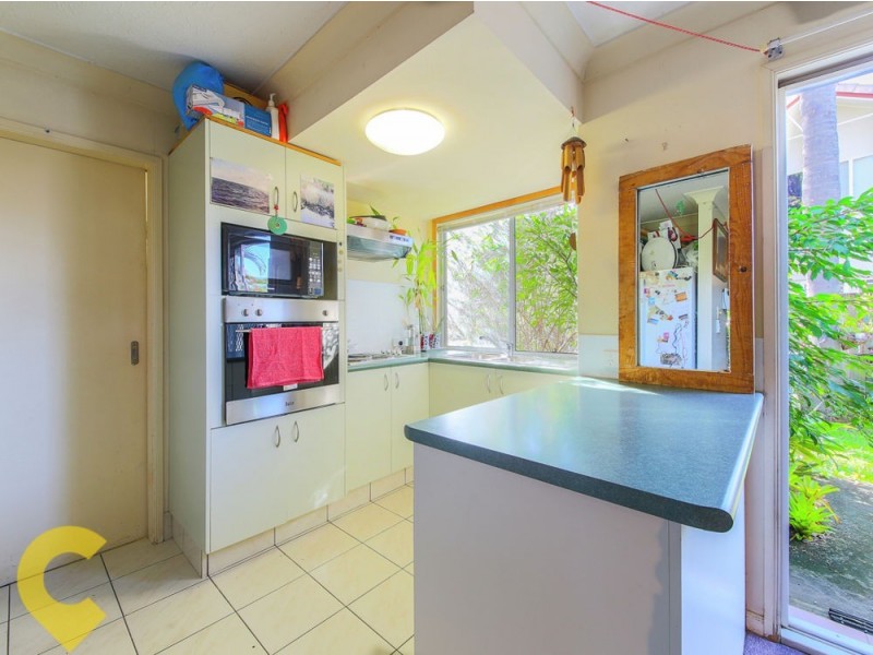 33/2 St Kevins Avenue, Benowa QLD 4217