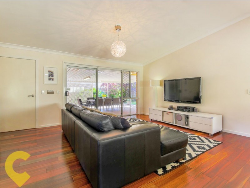13 Open Drive, Arundel QLD 4214