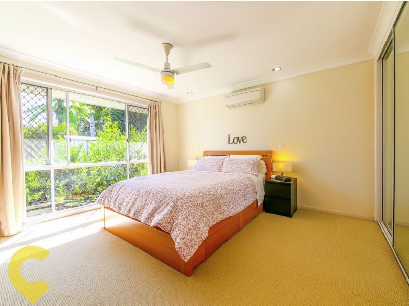 13 Open Drive, Arundel QLD 4214