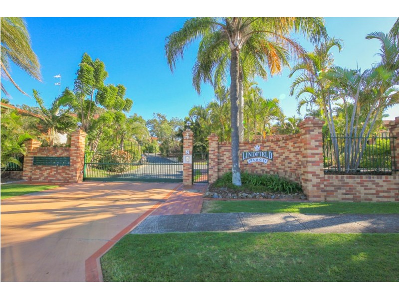 9/8 Doyalson Street, Helensvale QLD 4212