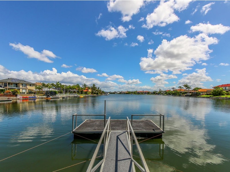 7 Oyster Cove Promenade, Helensvale QLD 4212