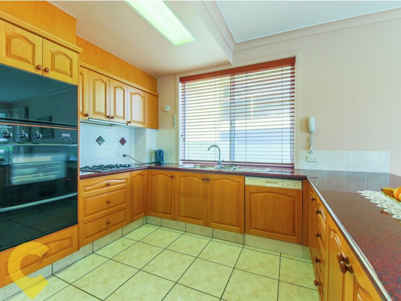 7 Oyster Cove Promenade, Helensvale QLD 4212