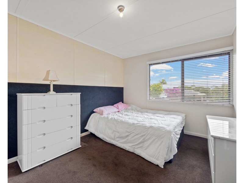 8 Jingella Street, Hope Island QLD 4212