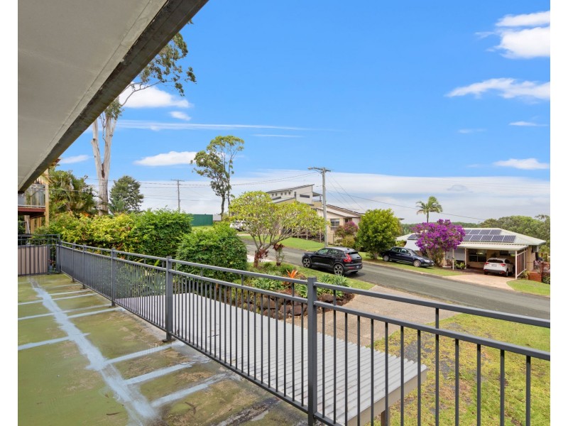 8 Jingella Street, Hope Island QLD 4212