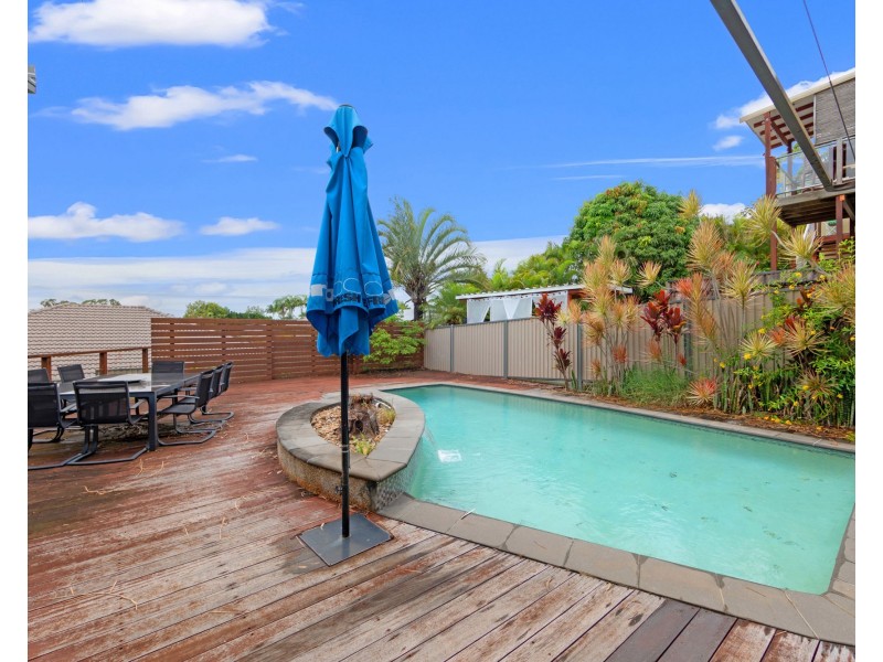 8 Jingella Street, Hope Island QLD 4212