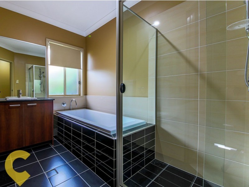 17 Heatherdale Drive, Upper Coomera QLD 4209