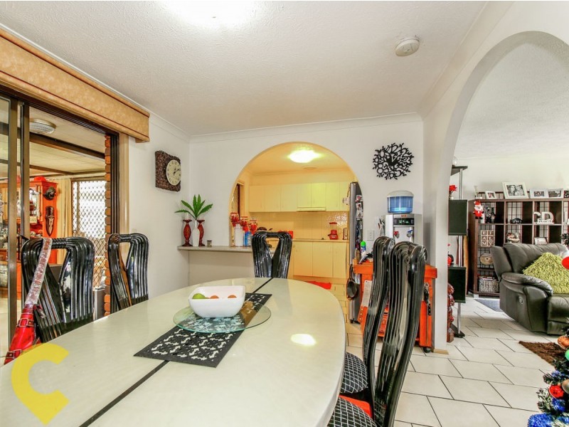 8 Petra Street, Southport QLD 4215