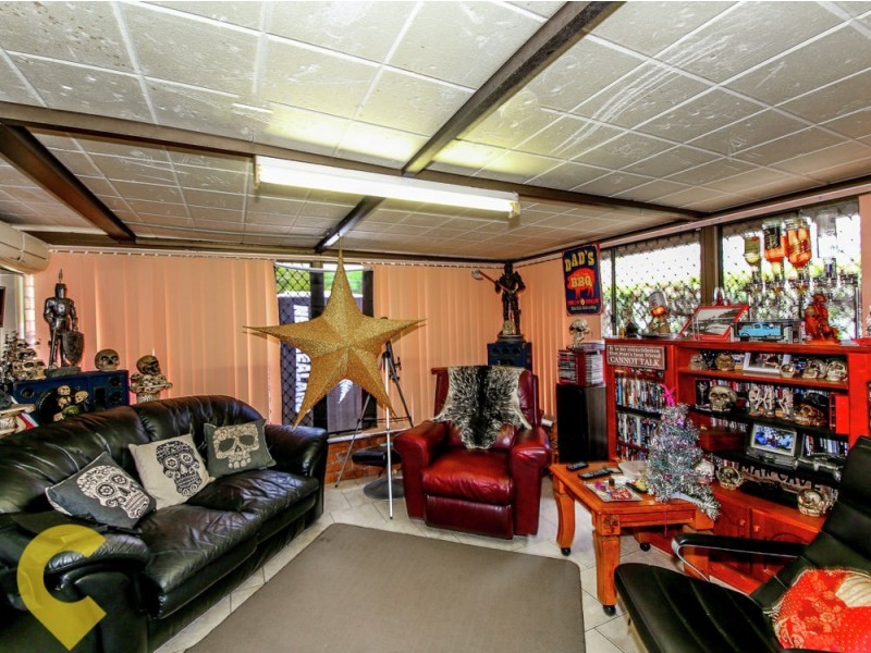 8 Petra Street, Southport QLD 4215