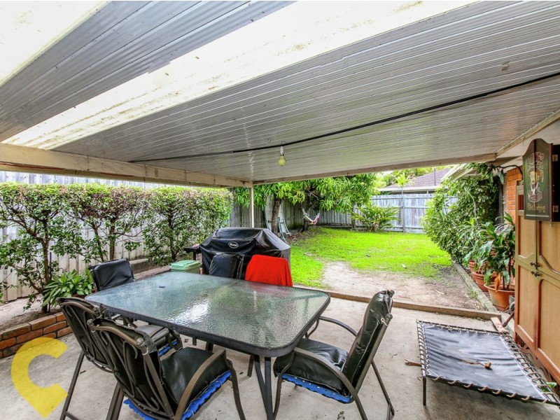 8 Petra Street, Southport QLD 4215