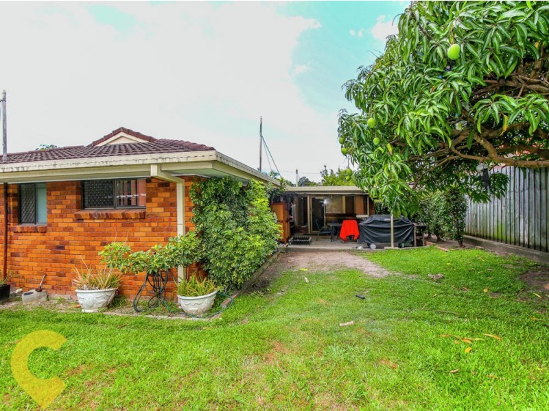 8 Petra Street, Southport QLD 4215