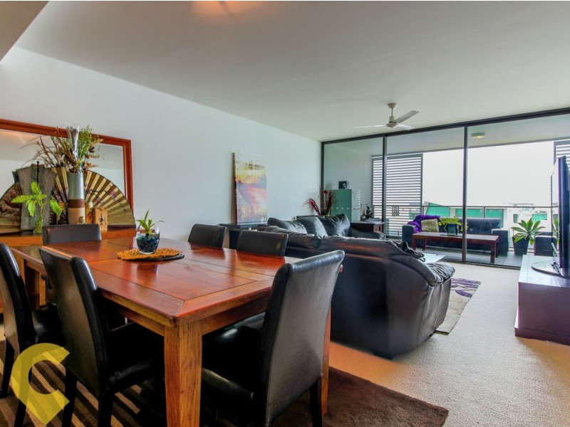 2308/2 Ephraim Island, Paradise Point QLD 4216