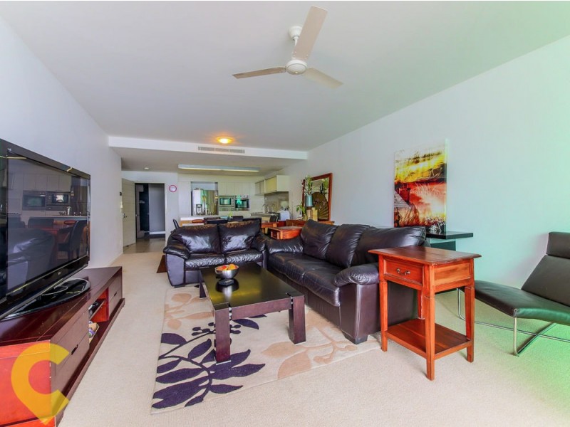 2308/2 Ephraim Island, Paradise Point QLD 4216