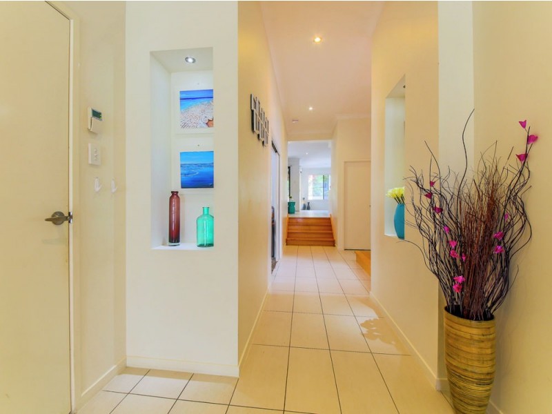 1 Serenade Drive, Coomera Waters QLD 4209