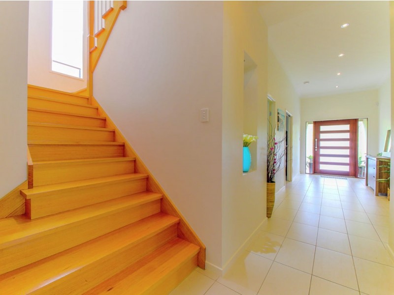 1 Serenade Drive, Coomera Waters QLD 4209