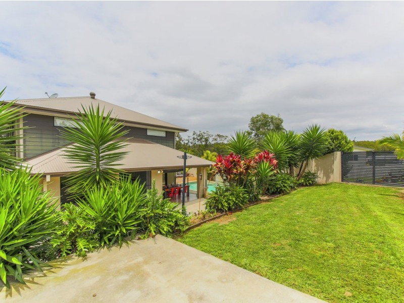 1 Serenade Drive, Coomera Waters QLD 4209
