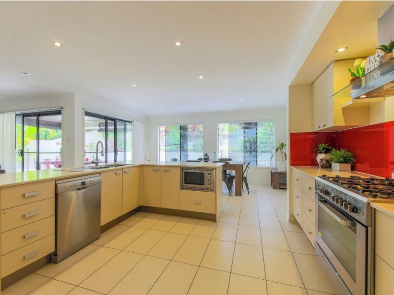 1 Serenade Drive, Coomera Waters QLD 4209