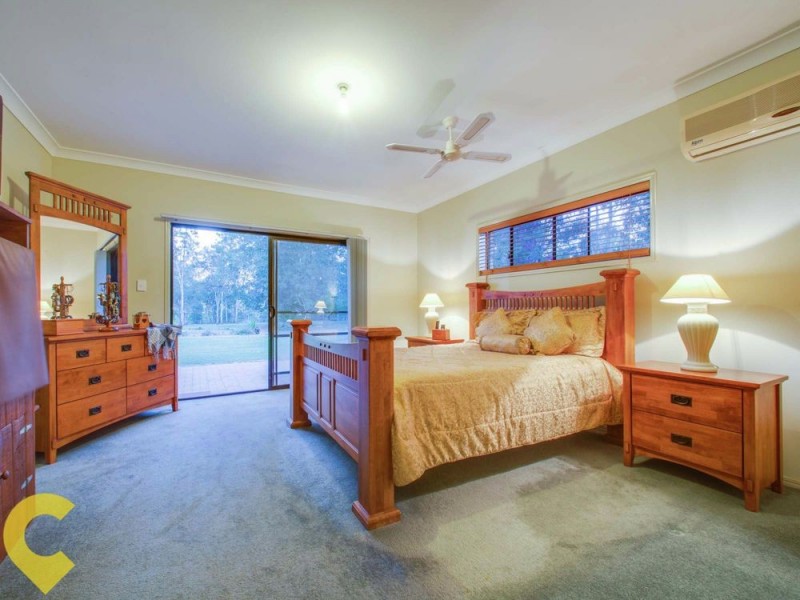 76 Racecourse Place, Tamborine QLD 4270