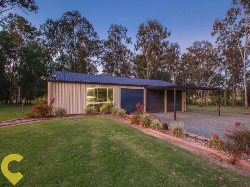 76 Racecourse Place, Tamborine QLD 4270