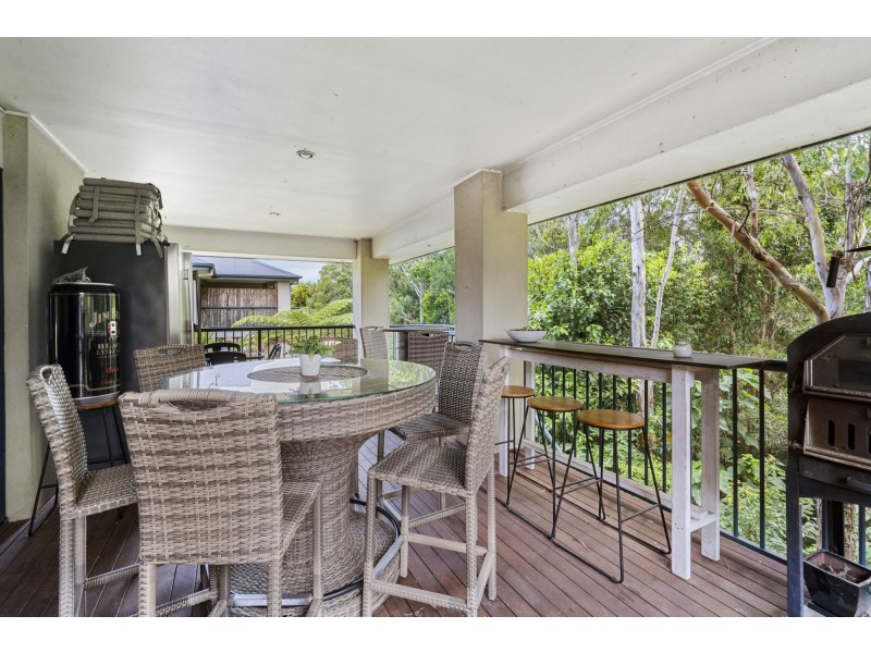 6 Matthews Crescent, Pimpama QLD 4209