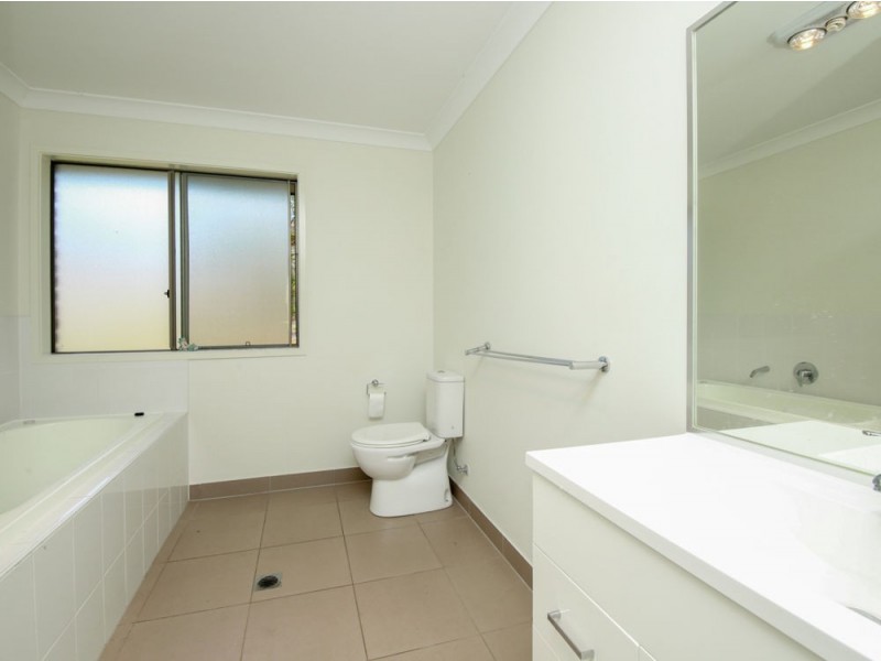 4 Patterson Court, Upper Coomera QLD 4209