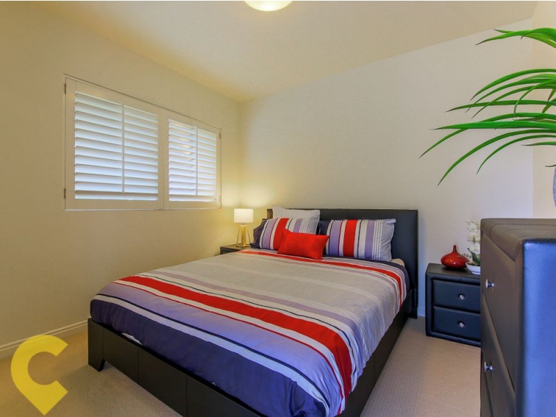 80/8315 Magnolia Drive East, Hope Island QLD 4212