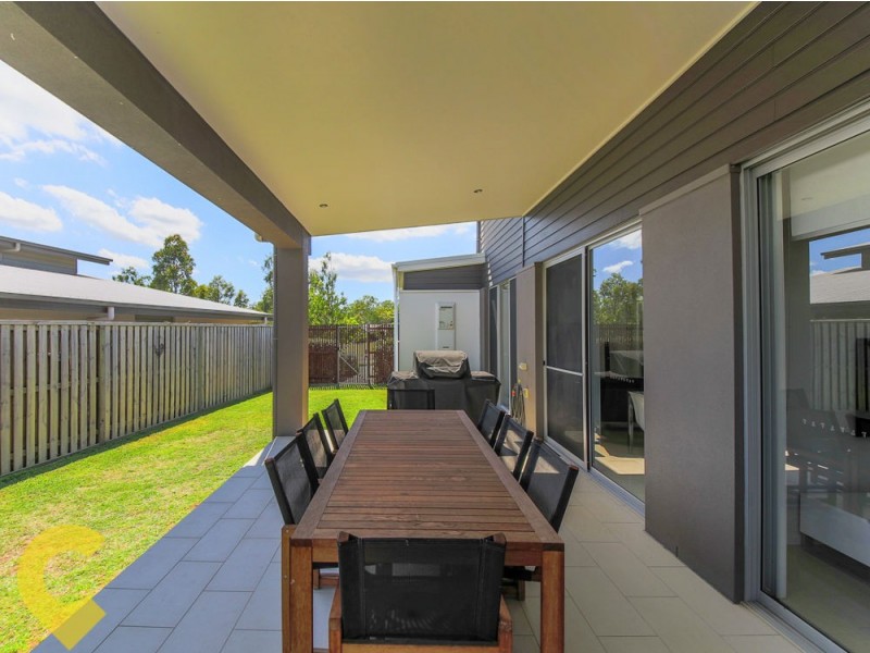 37 Bunderoo Circuit, Pimpama QLD 4209