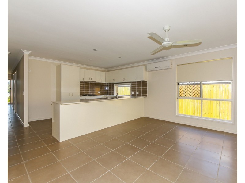 34 Cairnlea Drive, Pimpama QLD 4209