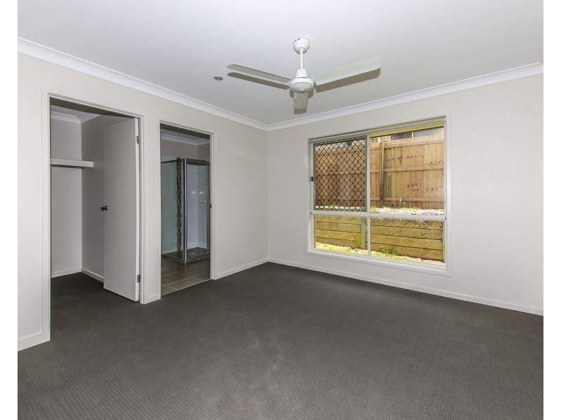 34 Cairnlea Drive, Pimpama QLD 4209