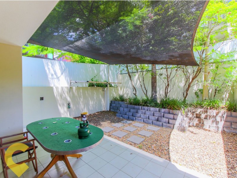 1/4 King Street, Southport QLD 4215