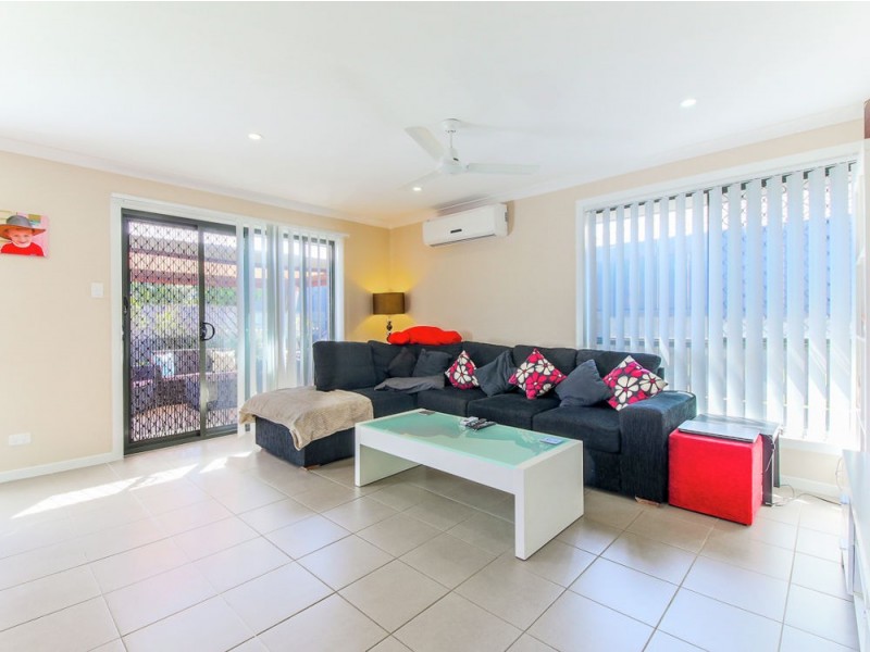 2/27 Waterhouse Drive, Willow Vale QLD 4209