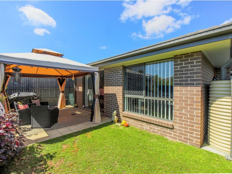 2/27 Waterhouse Drive, Willow Vale QLD 4209