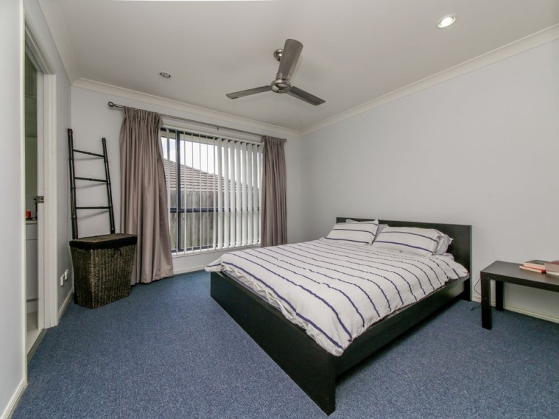 40 Alvine Drive, Eagleby QLD 4207